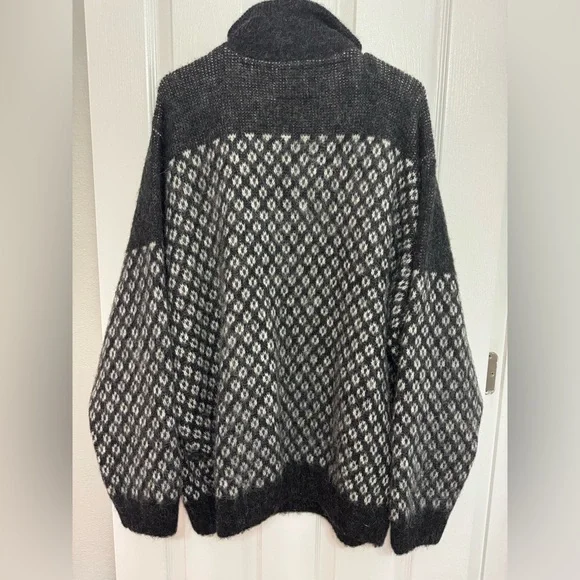 Vik Wool Icelandic Wool Sweater Nordic Zip Neck Made in Iceland - Picture 9 of 12